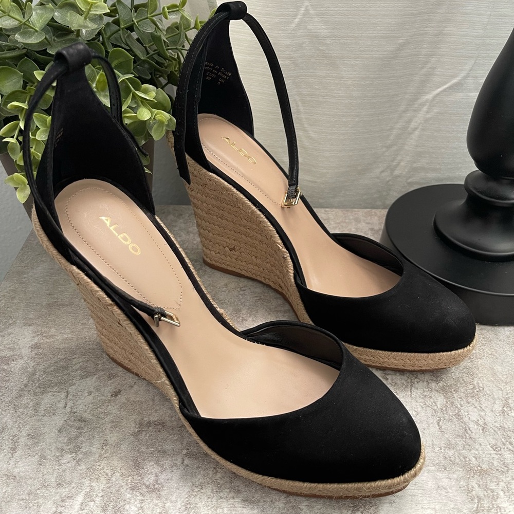 ALDO- Black Nasua Wedges